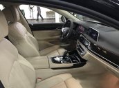 Bán ô tô BMW 7 Series 740Li Luxury 2017, màu đen, nhập khẩu nguyên chiếc