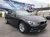 Bán xe BMW 3 Series 320i đời 2017, màu đen, nhập khẩu chính hãng tại Đà Nẵng, giá cực rẻ, giao xe nhanh