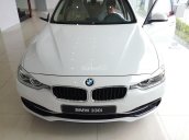 Bán BMW 3 Series 330i đời 2017, màu trắng, xe nhập