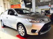 Bán xe Toyota Vios đời 2017 màu bạc, ngân hàng hỗ trợ 90%, lãi suất 0.5%, bao lăn bánh