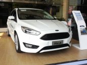 Bán Ford Focus 1.5 Sport màu trắng, hotline KD Phú Mỹ Ford 0934799119