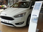 Bán Ford Focus 1.5 Sport màu trắng, hotline KD Phú Mỹ Ford 0934799119