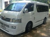 Bán Toyota Hiace MT đời 2005, màu trắng đã đi 300000 km