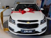 Bán Chevrolet Cruze 1.8LTZ AT 2017, nhiều màu, vay 90%, giao xe liền