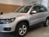 Dòng SUV nhập Đức Volkswagen Tiguan 2.0l đời 2016, màu bạc, nhập Đức. Cam kết giá tốt - LH 0902.608.293