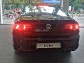 Dòng Sedan nhập Đức Volkswagen Passat 1.6L bản S năm 2016, màu đen, cạnh tranh với Camry 2.5Q, LH 0902608293