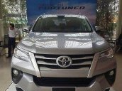 Bán Toyota Fortuner MT đời 2017, màu bạc, giá chỉ 981 triệu