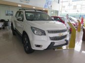 Bán ô tô Chevrolet Colorado 2.8LTZ đời 2016, màu trắng, giá chỉ 809 triệu