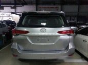 Bán Toyota Fortuner MT đời 2017, màu bạc, giá chỉ 981 triệu