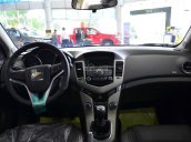 Bán ô tô Chevrolet Cruze 1.6LT đời 2017, màu trắng
