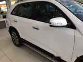 Bán ô tô Kia Sorento GATH đời 2017, màu trắng giá cạnh tranh