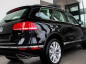 Bán ô tô Volkswagen Touareg 3.6 AT đời 2015, xe mới