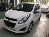 Bán Chevrolet Spark LT đời 2017, màu trắng, 359 triệu