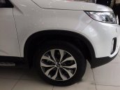 Bán ô tô Kia Sorento GATH đời 2017, màu trắng giá cạnh tranh