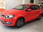 Bán Volkswagen Polo Hacthback màu đỏ, xe nhập. Cam kết giá tốt nhất thị trường - LH Hương 0902608293