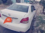 Bán lại xe Toyota Vios năm 2009, màu trắng