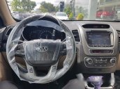 Bán ô tô Kia Sorento GAT 2.4L đời 2017, màu trắng, giá 828tr