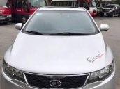 Gia đình bán xe Kia Forte SLI đời 2009, màu bạc