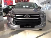 Bán xe Toyota Innova mẫu mới 2017, số sàn, 6 cấp, mới 100%
