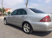 Cần bán gấp Mercedes đời 2003 ít sử dụng