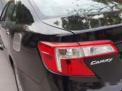 Gia đình bán Toyota Camry đời 2014, màu đen, xe nhập