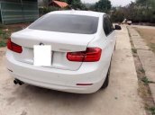 BMW 320i 2013 màu trắng nội thất kem, Full Option giao xe ngay, bán xe trả góp toàn quốc