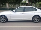 Bán BMW 320i đời 2013, màu trắng, nhập khẩu nguyên chiếc, Full option Larang sport