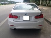 Bán BMW 320i đời 2013, màu trắng, nhập khẩu nguyên chiếc, Full option Larang sport