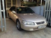 Bán xe Toyota Camry đời 2000, màu xám 