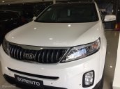 Kia Sorento GAT đời 2018, màu trắng, giá ưu đãi chỉ có tại Nha Trang