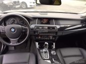 Cần bán BMW 5 Series 520i đời 2015, màu đen, nội thất đen, nhập khẩu Full Option giao xe ngay