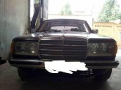 Cần bán lại xe Mercedes E230 MT đời 1982, màu đen chính chủ