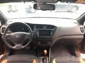 Bán xe Hyundai i20 Active 1.4AT model 2016, chính chủ, màu đồng