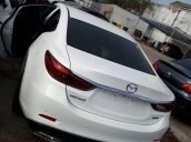 Bán xe Mazda 6 2.0 Premium 2017 trắng, tặng bảo hiểm, xe mới, hỗ trợ vay 80% giá trị xe, liên hệ 0937299026 - Thông