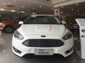 Ford Long Biên cần bán xe Ford Focus Titanium 1.5 AT Sedan đời 2017, đủ màu giao ngay 0944.844.800