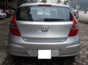 Cần bán Hyundai i30 Premium năm 2009, màu bạc, xe nhập