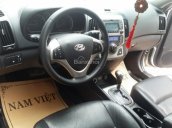 Cần bán Hyundai i30 Premium năm 2009, màu bạc, xe nhập