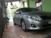 Bán xe cũ Toyota Corolla altis đời 2010, màu bạc xe gia đình