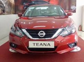 Cần bán Nissan Teana năm 2017, màu đỏ