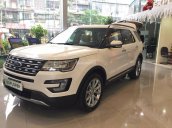 Bán Ford Explorer Titanium đời 2017, màu trắng, xe nhập