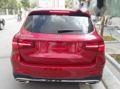 Cần bán Mercedes GLC300 đời 2017, màu đỏ, nhập khẩu nguyên chiếc