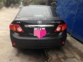 Gia đình bán xe Toyota Corolla altis đời 2010, màu đen 