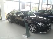 Bán ô tô Mercedes C300 AMG năm 2017, màu đen