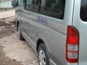 Cần bán xe Toyota Hiace đời 2008 giá cạnh tranh