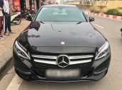 Bán xe Mercedes-Benz C200 2015 màu đen, xe như mới, giá tốt