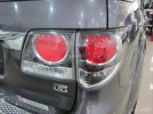 Cần bán xe Toyota Fortuner 2.5G đời 2016, màu xám ghi