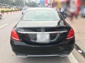 Bán xe Mercedes-Benz C200 2015 màu đen, xe như mới, giá tốt