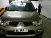 Bán Mitsubishi Pajero đời 2014, màu vàng 