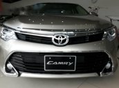 Cần bán xe Toyota Camry 2017, giá cạnh tranh