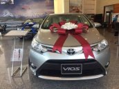 Bán xe Toyota Vios đời 2017, xe mới, màu bạc